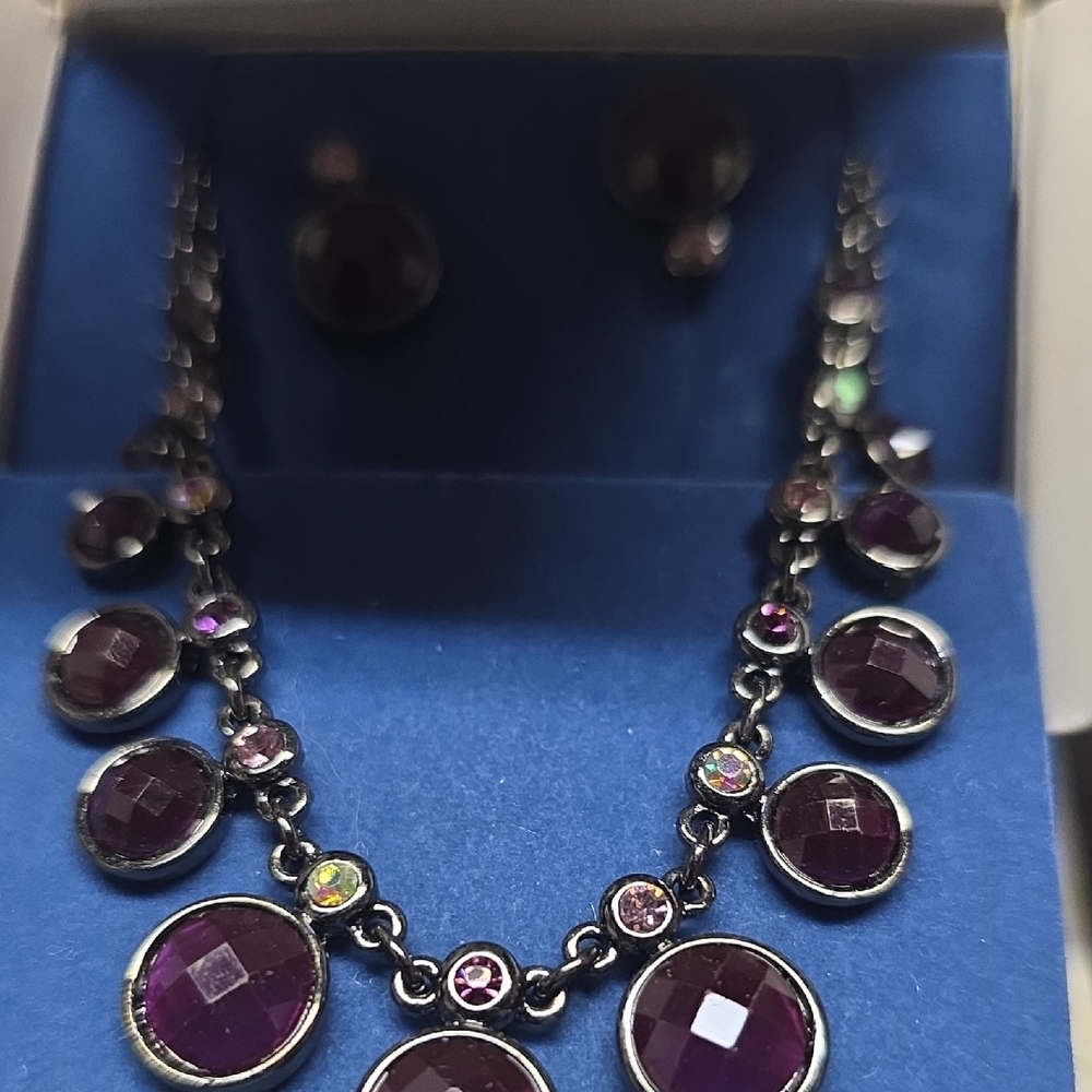 Elegant Purple Necklace and Earring Set